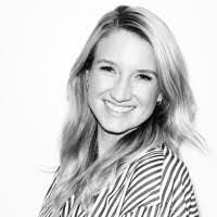 Amanda Boyle's Instagram, Twitter & Facebook