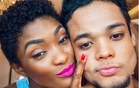 Is she dating or bisexual? Erika Januza Fala De Neuras Por Namorar Jovem 14 Anos Mais Novo