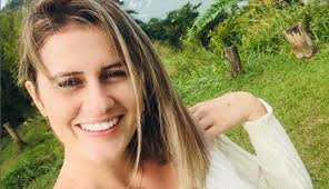 Talita Roberta Pereira Is Charles Oliveira's Wife: 5 Facts to Know