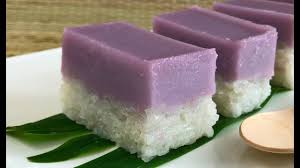 Tapi sekarang just fokus jual kuih karipap pusing je sebab tak larat. Resepi Kuih Seri Muka Keladi Coconut Glutinous Rice With Yam Ube Youtube