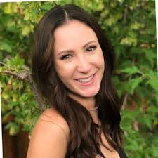 Emma Garman's Instagram, Twitter & Facebook