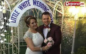 Angela rusu песню скачать в качестве mp3. Angela Rusu S A Maritat In Las Vegas Imagini De La Nunta Dejeanul Ro Suntem Deja Acolo