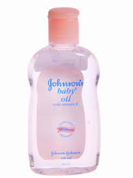 Baby oil is simply mineral oil, derived from petroleum, that typically features moisturizers, fragrances, and other ingredients to give it that classic baby scent. Johnsons Baby Oil With Vitamin E Find Johnsons Baby Oil With Vitamin E Information Online Lybrate