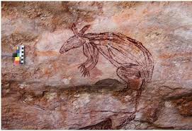 Pinturas rupestres con humanos de casi 2 metros de altura aparecen en  Australia