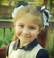 Allison Wyatt's Instagram, Twitter & Facebook