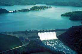 4.6 mi from rainbow guide service. Dale Hollow Reservoir Wikipedia