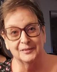 Phyllis Gillespie's Instagram, Twitter & Facebook