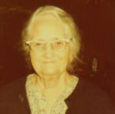 Moon Family History: Last Name Origin & Meaning