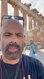 What a beautiful experience Ulises Larramendi-Actor is living in Greece,  together with a group of brothers who went to be in the places where the  apostle Paul was sharing the gospel., God is good