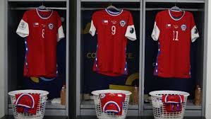 Jun 19, 2021 · polémica entre chile y nike: Por Que Chile Volvio A Tapar La Marca De Su Camiseta Vs Paraguay Los Detalles Del Conflicto Tyc Sports
