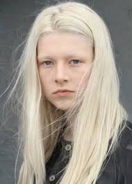 Bleach and Tone Model Call at Local Honey East