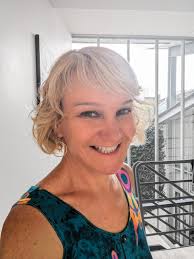 Hello everyone! My girlfriend is looking for a short housing opportunity to  stay for two weeks in September. The length will be September 1st to  September 14th and she is willing to