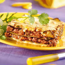 Moussaka D Aubergines A L Agneau Et Bechamel Vegetale En 2020 Moussaka Recettes De Cuisine Recette Moussaka