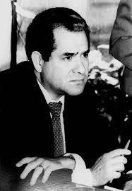 JORGE MAS CANOSA, ACTIVISTA POLITICO, EMPRESARIO Y CREADOR DE RADIO/TV  MARTI. SU VIDA. PHOTOS. * JORGE MAS CANOSA, POLITICAL ACTIVIST, BUSINESSMAN  AND RADIO/TV MARTI CREATOR. HIS LIFE. PHOTOS.