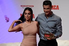 Georgina rodriguez is originally from the northeastern spanish city of jaca. Verheiratet Georgina Nennt Cristiano Ronaldo Ihren Ehemann Promiflash De