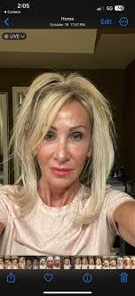 Lori Bigelow's Instagram, Twitter & Facebook