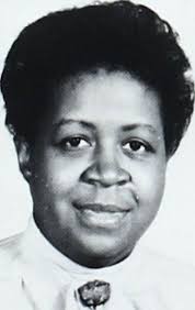 A.-"- . ? 7 ' • : .. . • ... -r • .