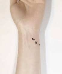 24 ara 2019 minimal tattoos minimalist tattoo. Minimal Bilek Dovmeleri