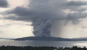 Massive eruption of philippines taal volcano imminent dw news. Alert Level 3 Raised On Taal Volcano Residents Evacuated Businessmirror