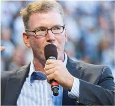 Jim Cornelison's Instagram, Twitter & Facebook