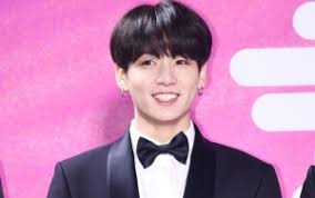 Lagu friends yang dinyanyikan v dan jimin bts dimasukkan sebagai ost untuk film marvel mendatang, the eternals. Jungkook Bts Kocak Bergaya Sok Keren Lip Sync Lagu Scenery V Dan Promise Jimin