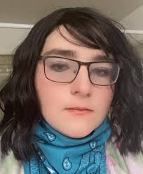 Aurega Reid Obituary (12/10/2004