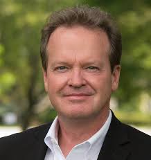 Ken Driscoll's Instagram, Twitter & Facebook