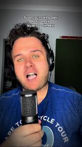 Skryf ‘n RANDOM liedjie saam met my!🎶