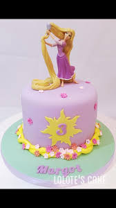 Cake Design Pate A Sucre Raiponce Princesse Tangled Rapunzel Gateau Gouter Lolote S C Gateau Raiponce Gateau Anniversaire Anniversaire Raiponce
