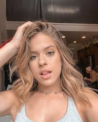 𝑎𝑚𝑜𝑟 𝑏𝑎𝑛𝑑𝑖𝑑𝑜 // 𝘉𝘳𝘺𝘤𝘦 𝘏𝘢𝘭𝘭 // 𝘍𝘪𝘯𝘢𝘭𝘪𝘻𝘢𝘥𝘢