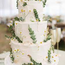 55 Beautiful Wedding Cakes For Every Venue