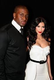 Kardashian was previously married to music producer damon thomas from 2000 to 2003 and spent 72 days married to professional basketball. Damon Thomas Kim Kardashian S Ex Wiki Age Net Worth Job Family Facts Celebrity Wedding Dresses Kim Kardashian Celebrities