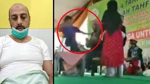 Kondisi pilu syekh ali jaber ini diungkap oleh sang sahabat, ustaz yusuf mansur lewat akun instagramnya. Pesan Tak Terduga Syekh Ali Jaber 4 Hari Usai Ditusuk Alpin Andria Di Lampung Live Youtube Hari Ini Tribun Timur