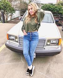 Taylor Life Style Blog On Instagram I Ll Be Wearing These Sandals Until Further Notice Also If This Pic Doesn T Make You Fashion Blog How To Wear Style
