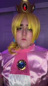 oh no #princesspeach #nintendo #supermariobros #princesspeachcosplay  #nintendocosplay