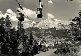 La funivia del faloria (the funicular of mount faloria ) is a 1950 italian documentary film directed by michelangelo antonioni. Ak Ansichtskarte Seilbahn Cortina Tofane Funivia Del Faloria Kat Bahnen Nr Kn14838 Oldthing Ansichtskarten Verkehr Eisenbahnen