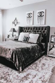 Bedroom Black White Prints Bedroom Decor Updates Blondie In The City Black Bedroom Decor Woman Bedroom Gray Master Bedroom
