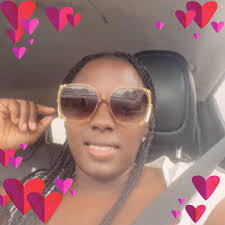 Laporsha Walker's Instagram, Twitter & Facebook