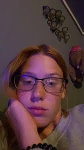 Summer Singley's Instagram, Twitter & Facebook