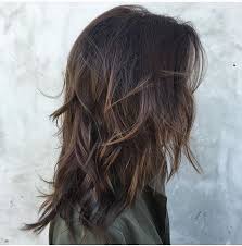 Messy Dark Brown Waves With Long Layers Hair Styles Chocolate Brown Hair Brown Hair Dye