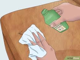 إصلاح خدش الأثاث الجلد Wikihow