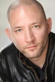 Why Doesn't She Leave? (Short 2020)