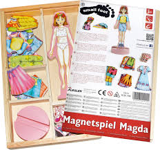 Su giochibambini.it è disponibile la migliore collezione di giochi di vestire. Gioco Magnetico Bambola Da Vestire Magda