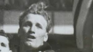 Geelong Cats '52 premiership player Norm sharp dies at 80