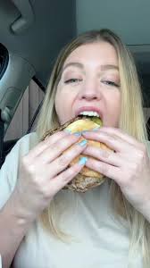 Freddys Pretzel Bun Burger