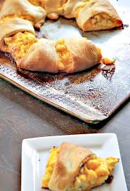 Can pillsbury crescent rolls, 1 pound. Bacon Egg And Cheese Crescent Recipe Simply Today Life