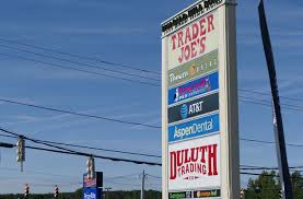 Whether you want to stay warm in a local coffee shop in downtown providence or get out and explore ri's natural. Shops Malls Warwick Tourism Site