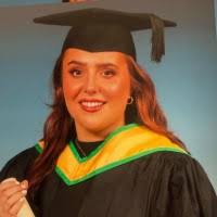 Hattie Mclaughlin's Instagram, Twitter & Facebook