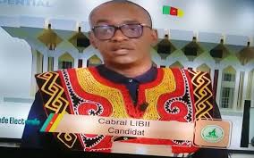Cabral Libii est à Bamenda. Le chef des séparatistes lui a remis son arme  et lui a dit c'est vous qu'on attend monsieur le président. Cabral a dit à  l'armée de rester
