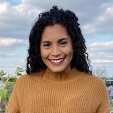 Janessa Scott (@jscottgoliday)